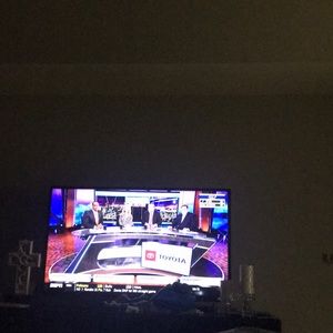 Meet your Posher, Warren